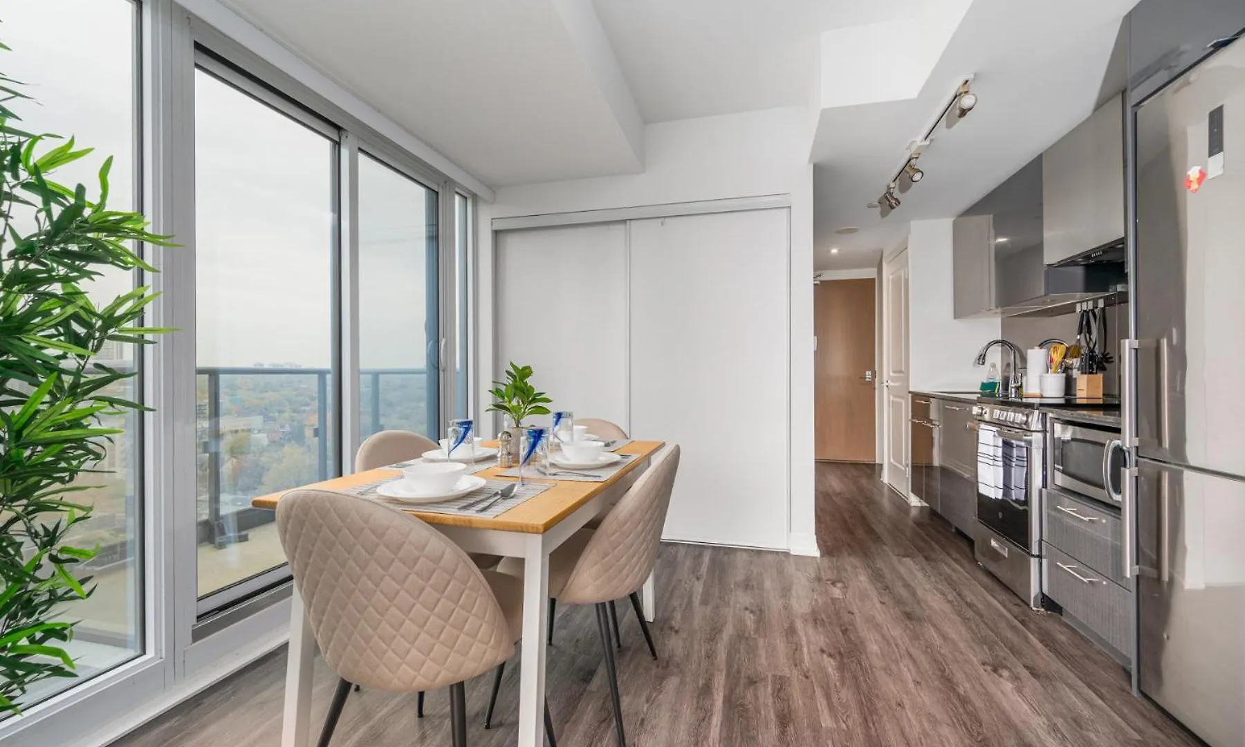 Jarvis Apartment Toronto