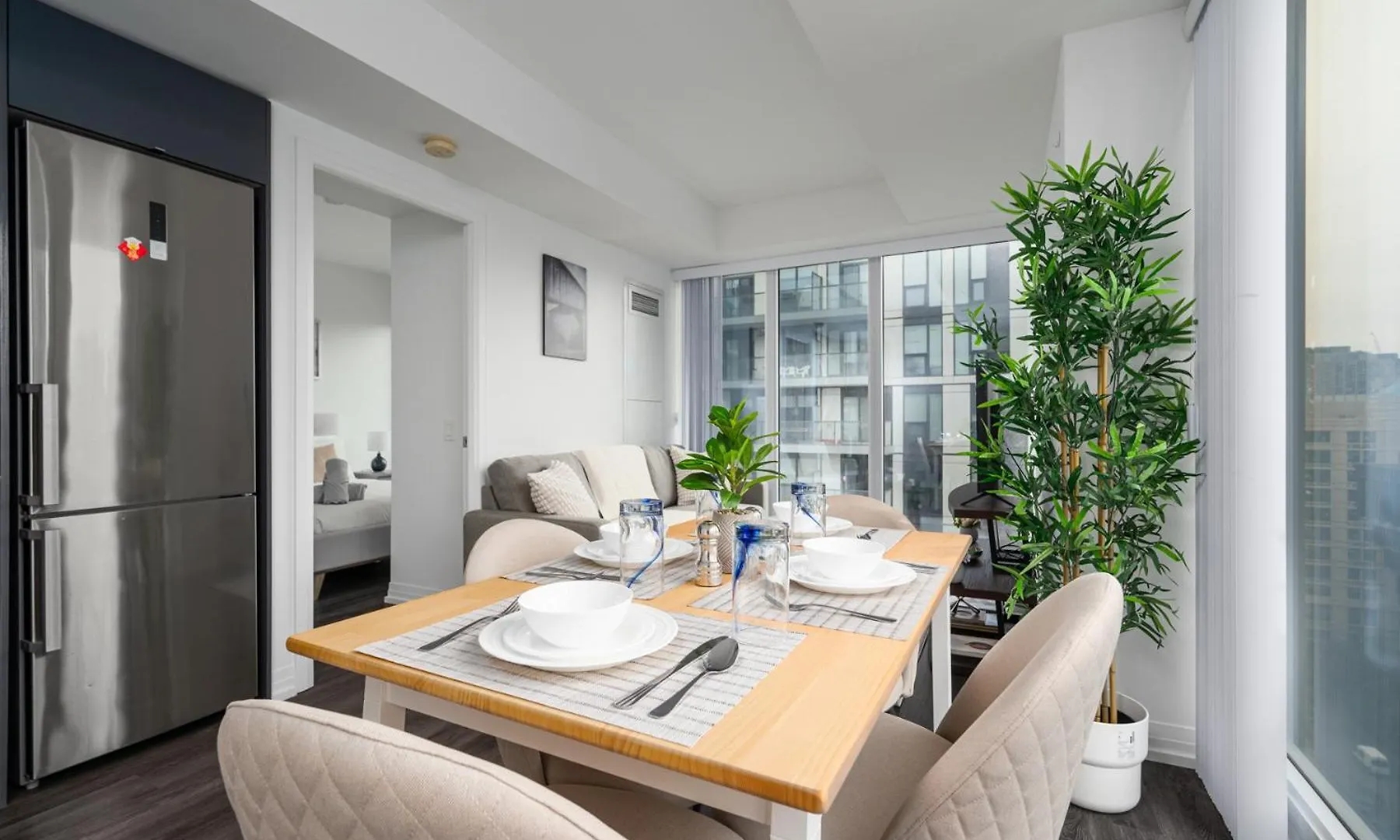 ** Hotel Jarvis Apartment Canada
