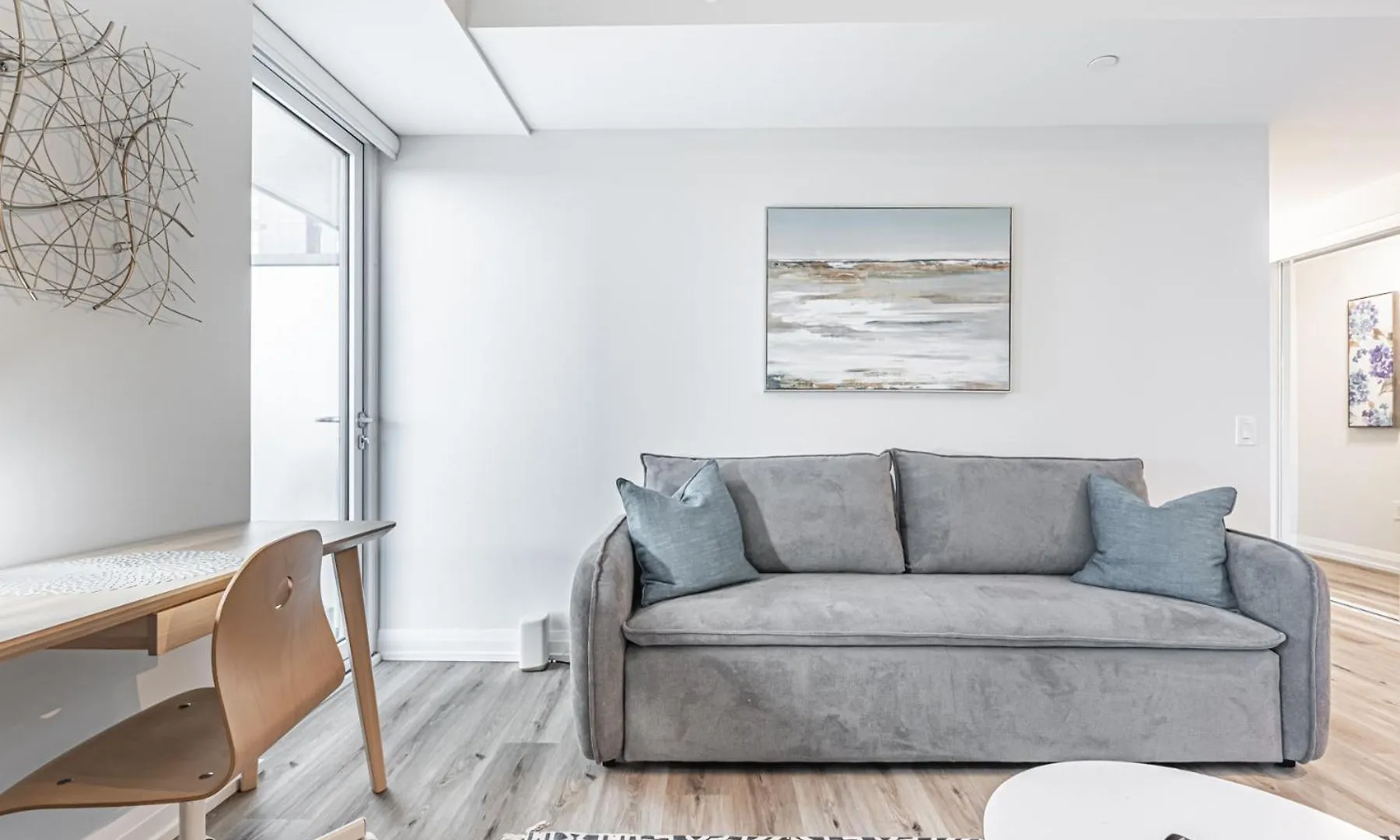 Jarvis Apartment Hotel Toronto