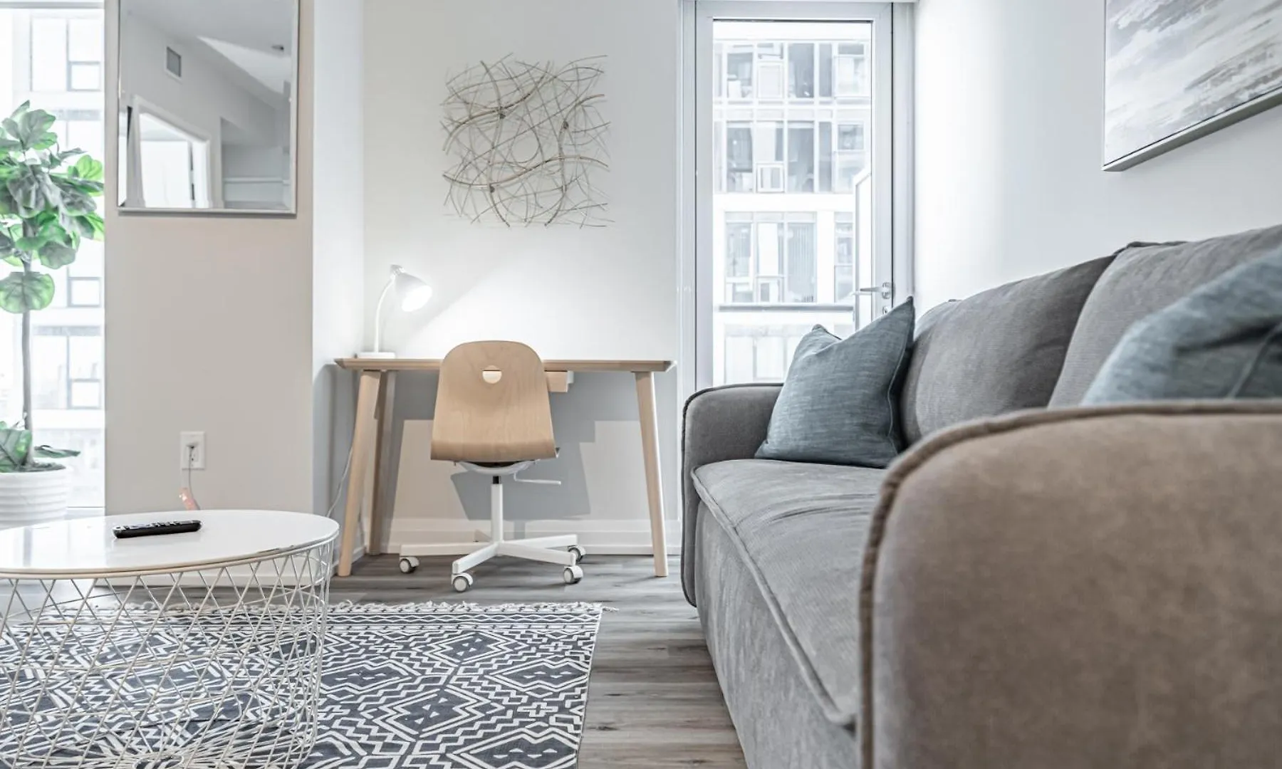 ** Hotel Jarvis Apartment Canada