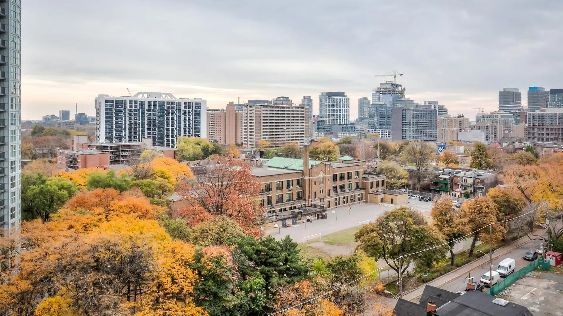 ** Hotel Jarvis Apartment Canada