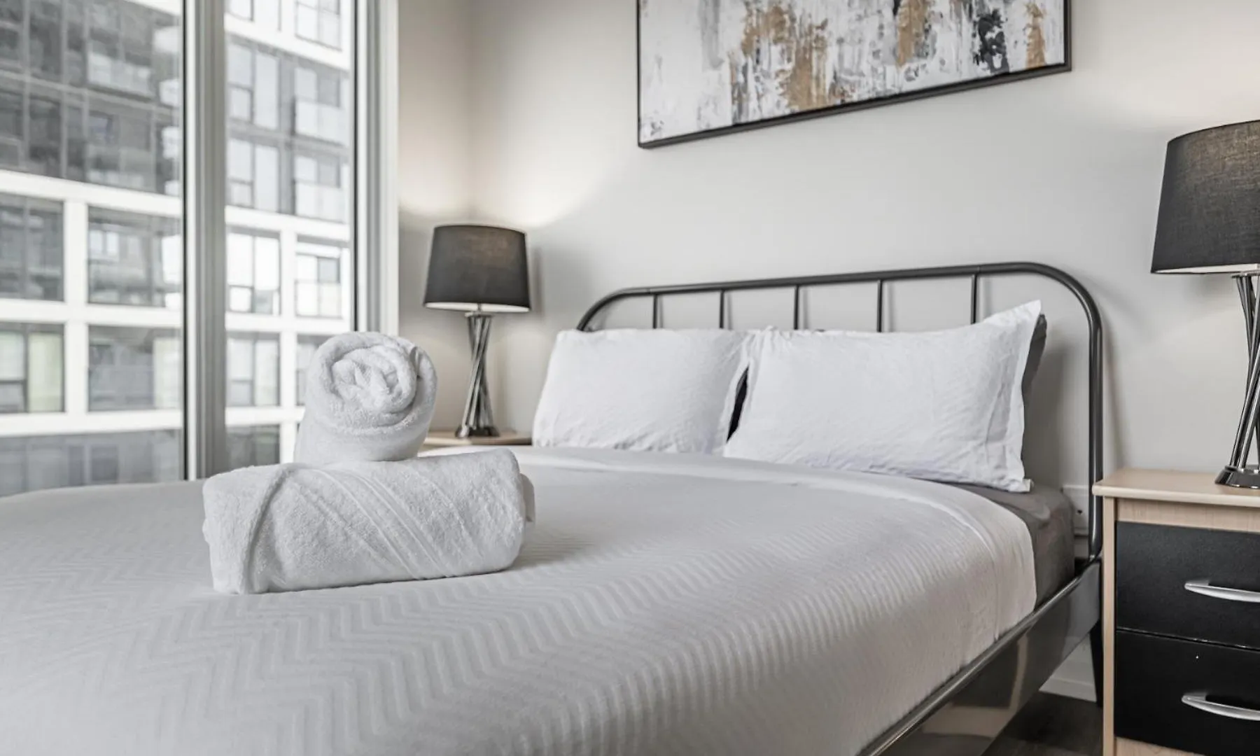 Jarvis Apartment Canada